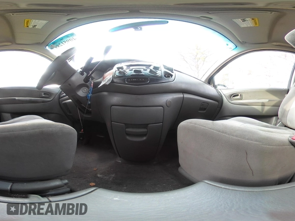 2005 Mazda MPV LX with VIN JM3LW28J650551360, listed as a IAAI auction lot 40951289 with 168,088 mi miles. Bid and sale history available at carsss.com. Image 18.