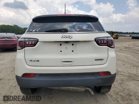 2020 Jeep Compass Latitude with VIN 3C4NJDBB1LT112466, listed as a Copart auction lot 57363495 with 40,155 mi miles and Salvage title. Bid and sale history available at DreamBid. Image 6.