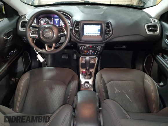 2020 Jeep Compass Sport z VIN 3C4NJCAB0LT198736, wystawiony jako Copart lot #54591435 z przebiegiem 116 504 mil mil oraz Czysty tytuł • Clean title. Historia ofert i sprzedaży dostępna na DreamBid. Obrazek 8.