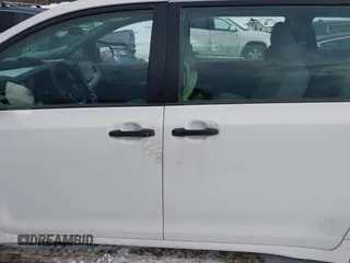 2018 Toyota Sienna L with VIN 5TDZZ3DC5JS901902, listed as a IAAI auction lot 41431684 with 101,481 mi miles and . Bid and sale history available at DreamBid. Image 14.