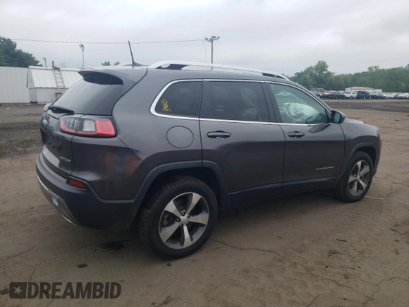 2021 Jeep Cherokee Limited with VIN 1C4PJMDX5MD210666, listed as a Copart auction lot 61540965 with 67,233 mi miles and Salvage title. Bid and sale history available at DreamBid. Image 3.