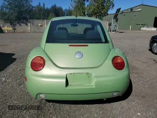2003 Volkswagen New Beetle Coupe GL with VIN 3VWBK21C23M429257, listed as a Copart auction lot 67990214 with 153,804 mi miles and Clean Title. Bid and sale history available at carsss.com. Image 6.