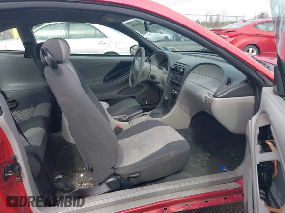 2001 Ford Mustang Standard z VIN 1FAFP40451F185277, wystawiony jako IAAI lot #42186086 z przebiegiem 170 430 mil mil oraz . Historia ofert i sprzedaży dostępna na DreamBid. Obrazek 5.
