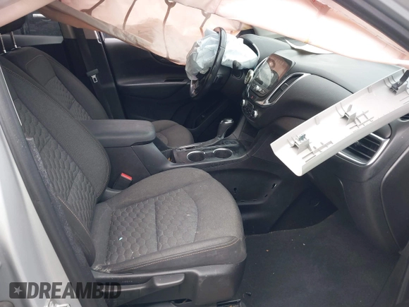 2018 Chevrolet Equinox LT with VIN 2GNAXSEV9J6308381, listed as a IAAI auction lot 40957972 with 103,387 mi miles. Bid and sale history available at carsss.com. Image 5.