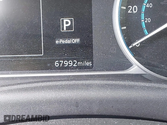 2019 Nissan LEAF SV z VIN 1N4AZ1CP7KC303423, wystawiony jako IAAI lot #42217532 z przebiegiem 67 992 mil mil oraz . Historia ofert i sprzedaży dostępna na DreamBid. Obrazek 16.