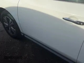 2017 Nissan Pathfinder SV z VIN 5N1DR2MM1HC652065, wystawiony jako Copart lot #81330595 z przebiegiem 148 576 mil mil oraz Czysty tytuł • Clean title. Historia ofert i sprzedaży dostępna na DreamBid. Obrazek 11.