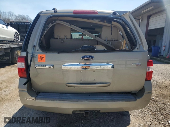 2008 Ford Expedition SSV with VIN 1FMFU15548LA38510, listed as a Copart auction lot 48409195 with 211,925 mi miles and Salvage title. Bid and sale history available at DreamBid. Image 6.