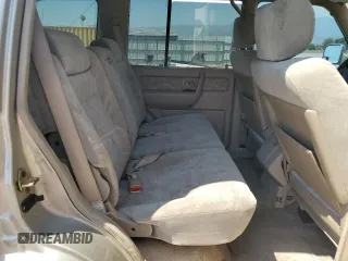 2002 Isuzu Trooper S z VIN JACDS58X527J08603, wystawiony jako Copart lot #63357674 z przebiegiem 218 282 mil mil oraz Szkody całkowita. Historia ofert i sprzedaży dostępna na DreamBid. Obrazek 11.