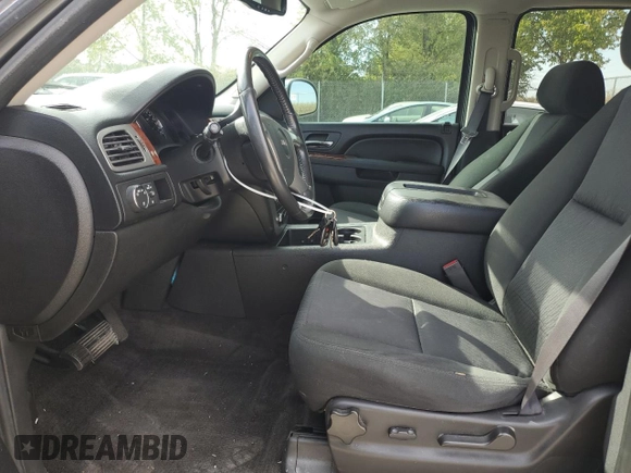 2012 GMC Yukon XL SLE with VIN 1GKS1HE09CR220884, listed as a Copart auction lot 74550624 with 181,006 mi miles and Clean Title. Bid and sale history available at carsss.com. Image 7.