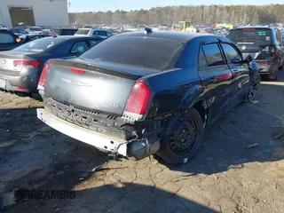 2018 Chrysler 300 with VIN 2C3CCABG6JH269609, listed as a IAAI auction lot 41339183 with 112,893 mi miles. Bid and sale history available at carsss.com. Image 4.