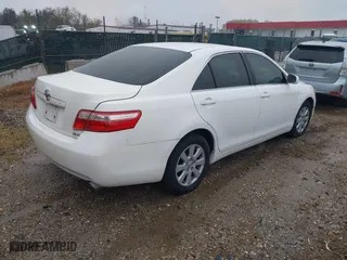 2008 Toyota Camry LE with VIN 4T1BK46KX8U576522, listed as a IAAI auction lot 42025662 with 213,042 mi miles. Bid and sale history available at carsss.com. Image 4.