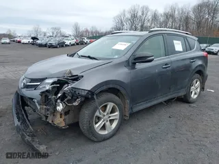 2013 Toyota RAV4 XLE with VIN JTMRFREV5D5008375, listed as a IAAI auction lot 41965587 with 179,953 mi miles. Bid and sale history available at carsss.com. Image 17.