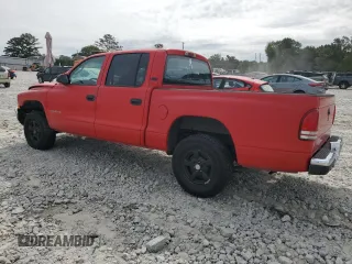 2001 Dodge Dakota Sport with VIN 1B7GL2AX51S193278, listed as a Copart auction lot 70592784 with 252,944 mi miles and Salvage Title. Bid and sale history available at carsss.com. Image 2.