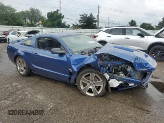 2009 Ford Mustang GT with VIN 1ZVHT82H895128673, listed as a Copart auction lot 59775835 with 30,607 mi miles and Salvage title. Bid and sale history available at DreamBid. Image 4.