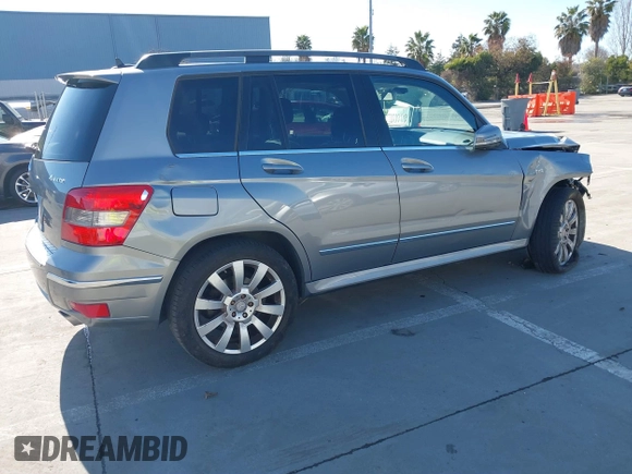 2012 Mercedes-Benz GLK 350 with VIN WDCGG8HB5CF750309, listed as a IAAI auction lot 41746819 with 93,220 mi miles and . Bid and sale history available at carsss.com. Image 4.
