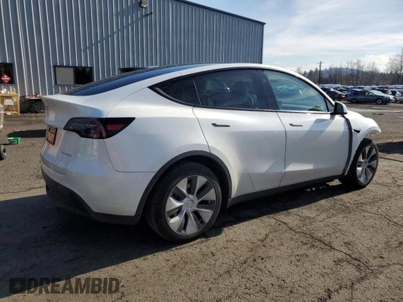 2023 Tesla Model Y Long Range with VIN 7SAYGDEE5PF831826, listed as a Copart auction lot 43752525 with 22,337 mi miles and Salvage Title. Bid and sale history available at DreamBid. Image 3.