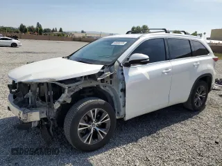 2016 Toyota Highlander XLE with VIN 5TDKKRFH1GS174641, listed as a Copart auction lot 60555375 with 123,838 mi miles and Salvage title. Bid and sale history available at DreamBid. Image 1.