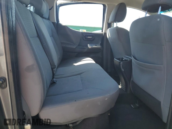 2017 Toyota Tacoma SR5 with VIN 5TFAZ5CN0HX040886, listed as a Copart auction lot 52764935 with 171,252 mi miles and Salvage Title. Bid and sale history available at carsss.com. Image 10.