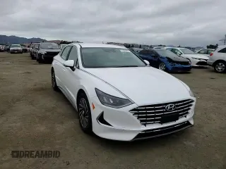 2022 Hyundai Sonata Hybrid SEL with VIN KMHL34JJ8NA040388, listed as a Copart auction lot 71458373 with 8,650 mi miles. Bid and sale history available at carsss.com. Image 11.