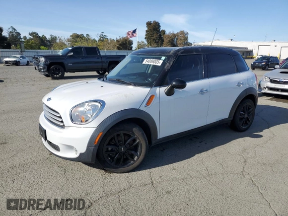 2013 MINI Countryman with VIN WMWZB3C56DWR35839, listed as a Copart auction lot 54089005 with 153,949 mi miles and Clean title. Bid and sale history available at DreamBid. Image 1.