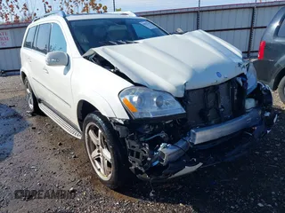 2008 Mercedes-Benz GL-Class 5.5L with VIN 4JGBF86E08A349444, listed as a IAAI auction lot 40992114 with 93,553 mi miles. Bid and sale history available at carsss.com. Image 1.