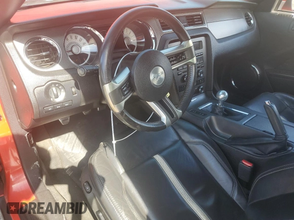 2012 Ford Mustang GT z VIN 1ZVBP8FF6C5236817, wystawiony jako Copart lot #78606194 z przebiegiem 134 849 mil mil oraz Szkoda całkowita • Salvage title. Historia ofert i sprzedaży dostępna na DreamBid. Obrazek 8.