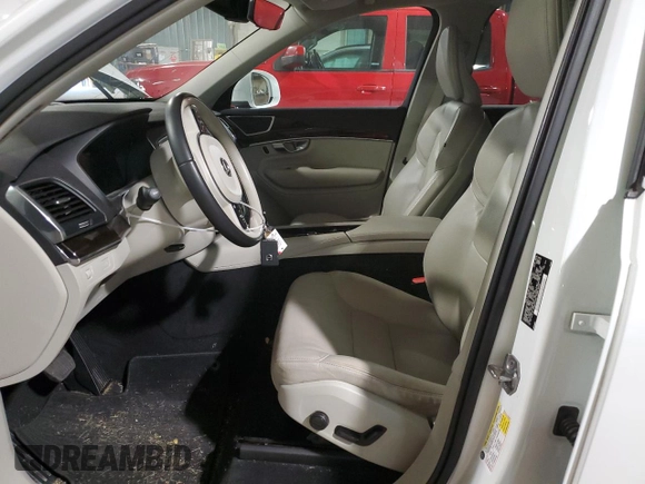 2019 Volvo XC90 Momentum with VIN YV4A22PK2K1418474, listed as a Copart auction lot 47657205 with 93,114 mi miles and Non Repairable. Bid and sale history available at carsss.com. Image 7.