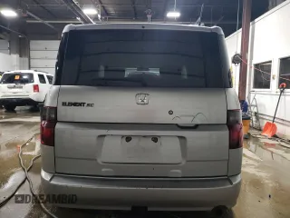 2007 Honda Element with VIN 5J6YH17997L004685, listed as a Copart auction lot 86116224 with 165,535 mi miles and Salvage Title. Bid and sale history available at DreamBid. Image 6.