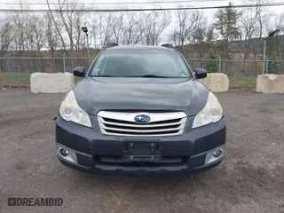 2011 Subaru Outback 2.5i Prem AWP with VIN 4S4BRBCC6B3420519, listed as a IAAI auction lot 42035381 with 116,154 mi miles. Bid and sale history available at carsss.com. Image 6.