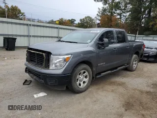 2018 Nissan Titan SV with VIN 1N6AA1EK3JN539361, listed as a Copart auction lot 83861664 with 132,905 mi miles and Salvage Title. Bid and sale history available at carsss.com. Image 1.