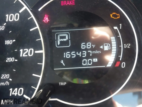2015 Nissan Note S Plus z VIN 3N1CE2CP2FL402023, wystawiony jako IAAI lot #41461979 z przebiegiem 165 437 mil mil oraz . Historia ofert i sprzedaży dostępna na DreamBid. Obrazek 15.