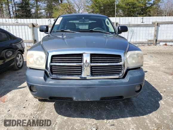 2006 Dodge Dakota SLT with VIN 1D7HW48N56S589686, listed as a Copart auction lot 49497045 with 135,845 mi miles and Salvage Title. Bid and sale history available at carsss.com. Image 5.