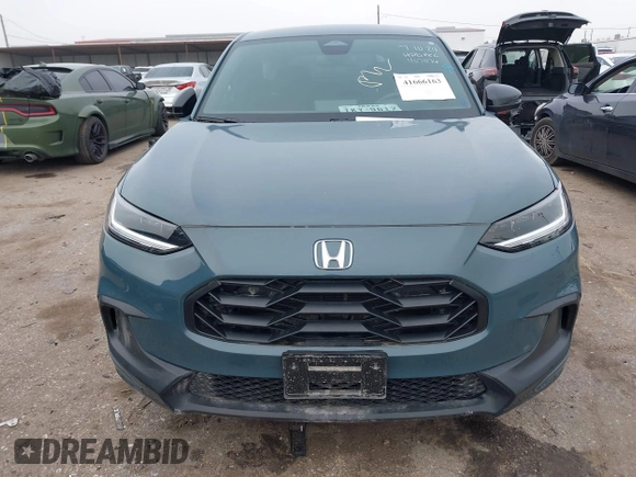2024 Honda HR-V Sport with VIN 3CZRZ1H5XRM717819, listed as a IAAI auction lot 41666163 with 14,941 mi miles. Bid and sale history available at carsss.com. Image 12.