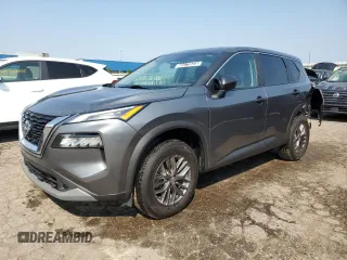 2023 Nissan Rogue S z VIN 5N1BT3AB7PC860371, wystawiony jako Copart lot #60473625 z przebiegiem 49 668 mil mil oraz Czysty tytuł • Clean title. Historia ofert i sprzedaży dostępna na DreamBid. Obrazek 1.