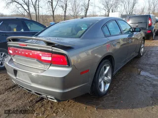 2011 Dodge Charger Road/Track with VIN 2B3CL5CT7BH518873, listed as a IAAI auction lot 41479961 with 175,657 mi miles. Bid and sale history available at carsss.com. Image 4.
