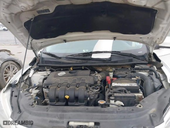 2013 Nissan Sentra SV with VIN 3N1AB7AP5DL689936, listed as a IAAI auction lot 41500255 with 195,657 mi miles. Bid and sale history available at carsss.com. Image 10.
