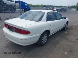 2001 Buick Century Custom with VIN 2G4WS52J611149196, listed as a IAAI auction lot 42162328 with Not Provided miles and . Bid and sale history available at carsss.com. Image 4.