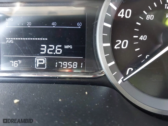 2014 Nissan Sentra SR with VIN 3N1AB7AP5EY214954, listed as a IAAI auction lot 41861753 with 179,581 mi miles. Bid and sale history available at carsss.com. Image 15.