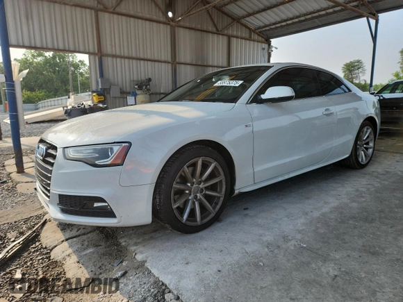 2015 Audi A5 Premium Plus z VIN WAUMFAFR1FA038154, wystawiony jako Copart lot #58975375 z przebiegiem 122 478 mil mil oraz Czysty tytuł • Clean title. Historia ofert i sprzedaży dostępna na DreamBid. Obrazek 1.
