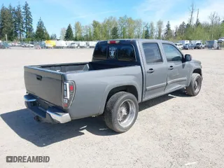 2008 Chevrolet Colorado LT w/1LT with VIN 1GCCS33EX88218671, listed as a IAAI auction lot 42047913 with 201,170 mi miles. Bid and sale history available at carsss.com. Image 4.