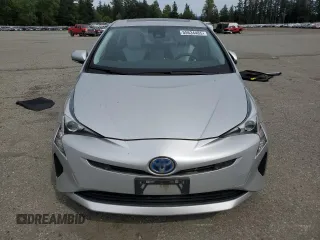 2017 Toyota Prius Two with VIN JTDKARFU2H3049392, listed as a Copart auction lot 55634485 with 32,405 mi miles and Salvage Title. Bid and sale history available at DreamBid. Image 5.