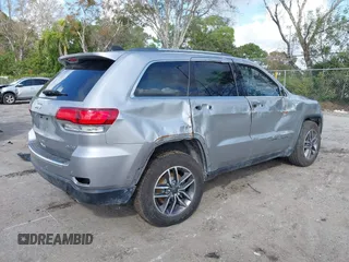 2020 Jeep Grand Cherokee Limited with VIN 1C4RJEBG1LC245405, listed as a IAAI auction lot 41489446 with 33,052 mi miles. Bid and sale history available at carsss.com. Image 4.