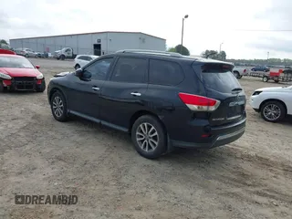 2014 Nissan Pathfinder SL with VIN 5N1AR2MM0EC607116, listed as a IAAI auction lot 41944716 with 215,670 mi miles and . Bid and sale history available at DreamBid. Image 3.