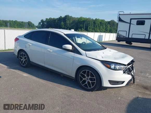 2018 Ford Focus SE с VIN 1FADP3F2XJL276733, выставлен на аукционе IAAI как лот 42537089 с пробегом Не указан миль и . История ставок и продаж доступна на DreamBid. Изображение 1.