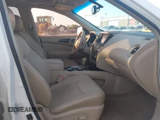 2013 Nissan Pathfinder SL with VIN 5N1AR2MMXDC671405, listed as a IAAI auction lot 42085744 with 127,918 mi miles. Bid and sale history available at carsss.com. Image 5.