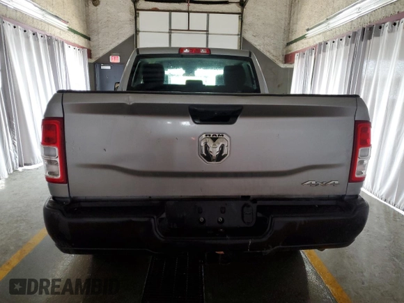 2020 Ram 2500 Tradesman with VIN 3C6UR5CJ1LG136332, listed as a Copart auction lot 54849555 with 70,425 mi miles and Clean title. Bid and sale history available at DreamBid. Image 6.