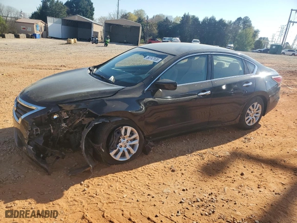 2015 Nissan Altima 2.5 S with VIN 1N4AL3AP1FN871838, listed as a Copart auction lot 50747535 with 144,433 mi miles and Salvage Title. Bid and sale history available at carsss.com. Image 1.
