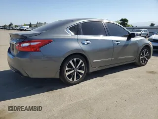 2016 Nissan Altima SR z VIN 1N4AL3AP5GC209029, wystawiony jako Copart lot #55973955 z przebiegiem 131 909 mil mil oraz Szkoda całkowita • Salvage title. Historia ofert i sprzedaży dostępna na DreamBid. Obrazek 3.