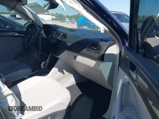 2023 Volkswagen Tiguan SE с VIN 3VV3B7AX6PM106893, выставлен на аукционе IAAI как лот 41971785 с пробегом 31 718 миль миль и . История ставок и продаж доступна на DreamBid. Изображение 5.