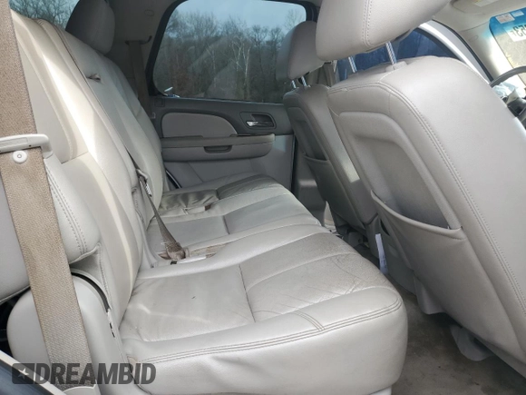 2012 GMC Yukon SLT with VIN 1GKS1CE08CR203822, listed as a Copart auction lot 82955253 with 122,508 mi miles and Salvage Title. Bid and sale history available at carsss.com. Image 11.